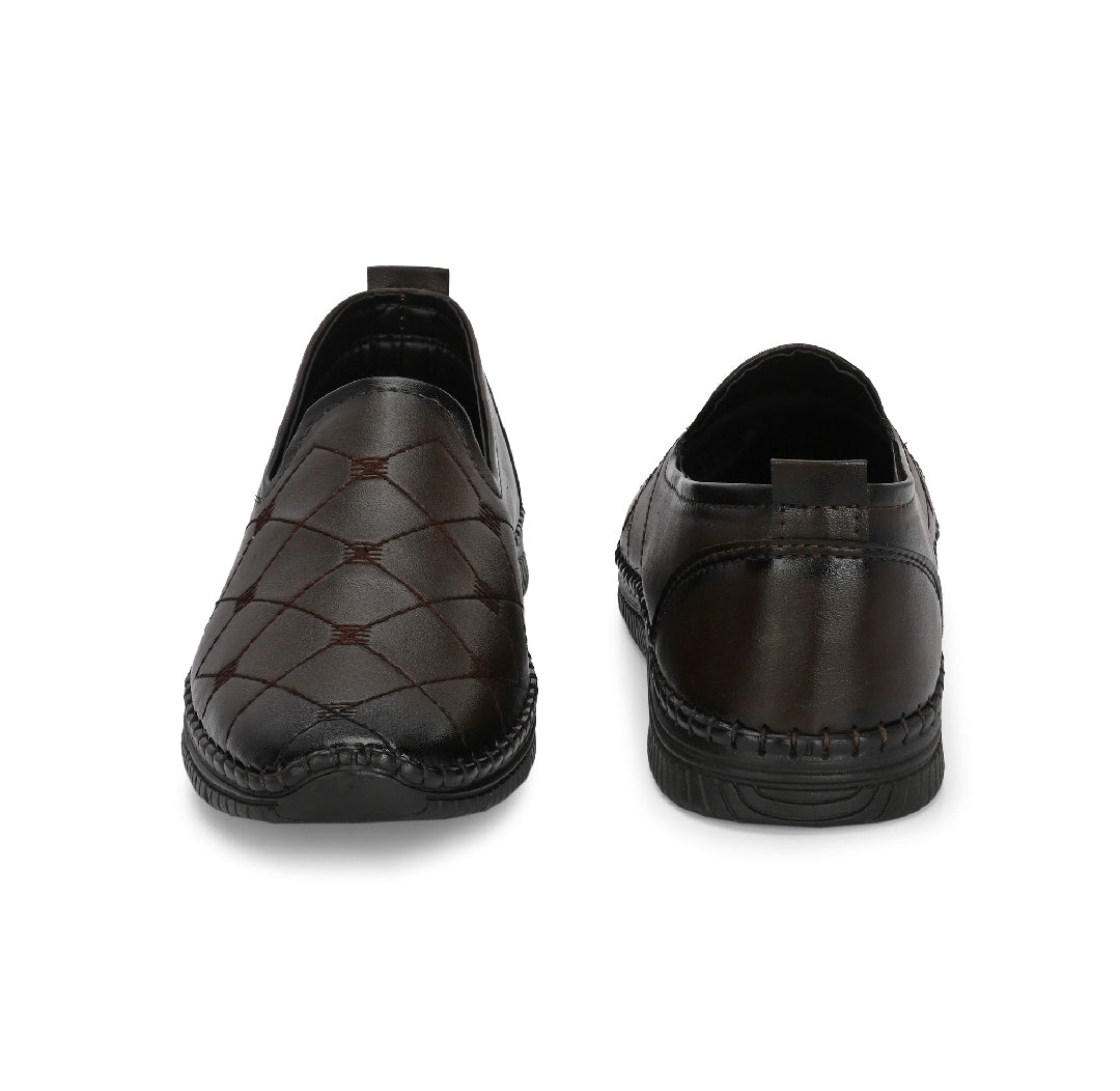 Trendy Loafers Online | Men Stylish Comfortable